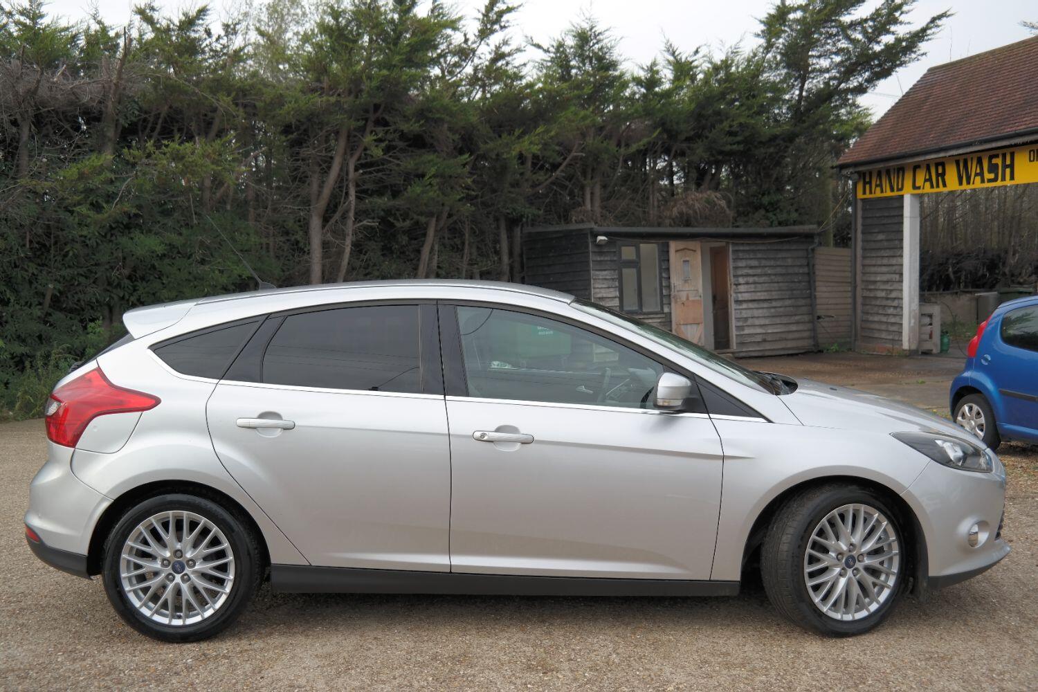 Used FORD FOCUS 2014 Silver in Huntingdon, Cambridgeshire Anderson