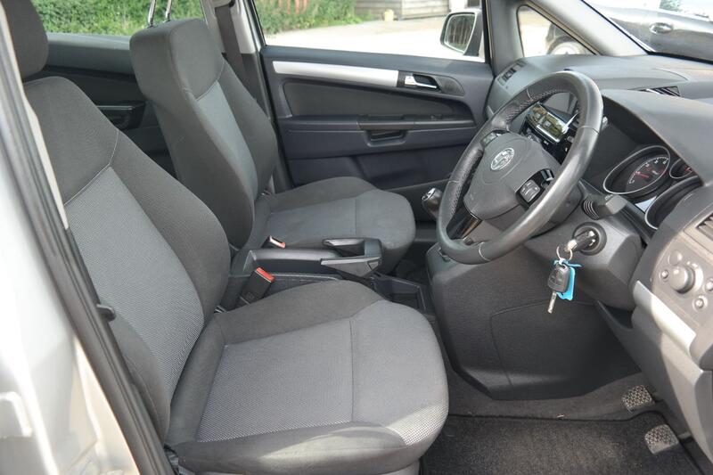 VAUXHALL ZAFIRA
