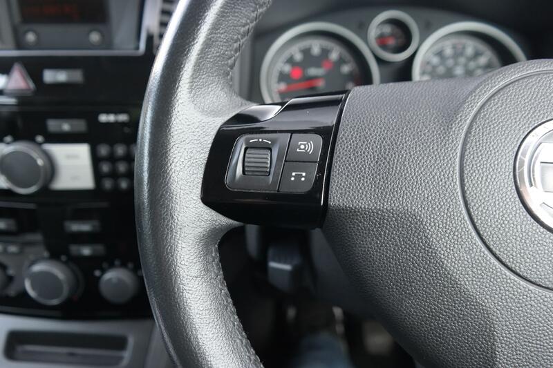 VAUXHALL ZAFIRA