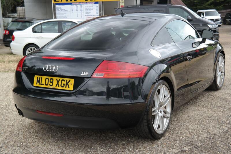 AUDI TT