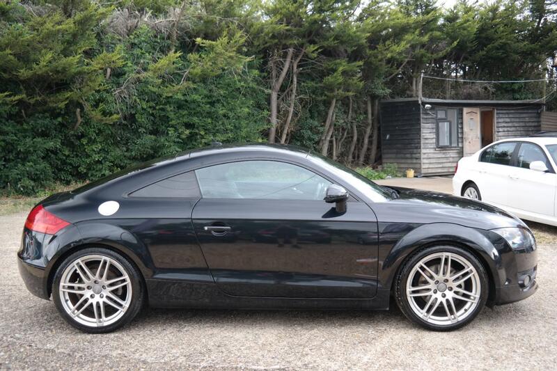 AUDI TT