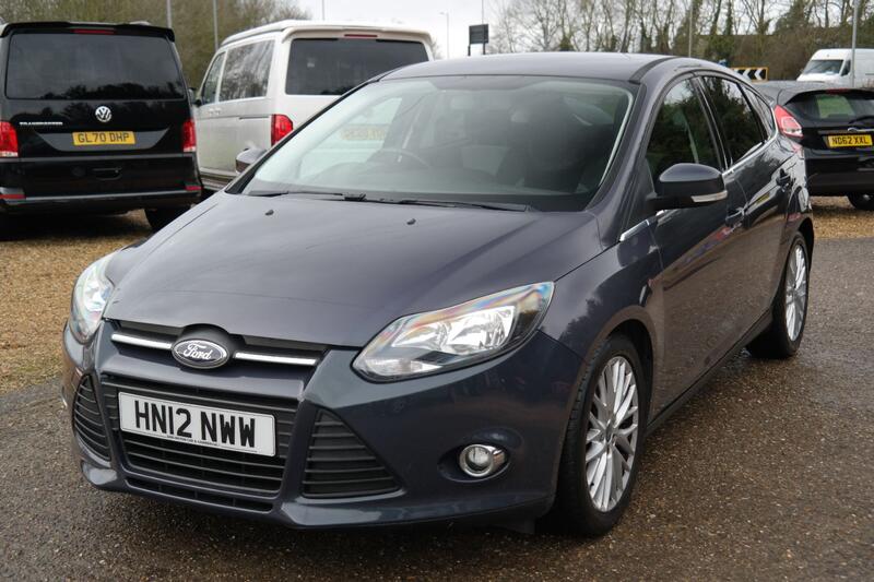 FORD FOCUS