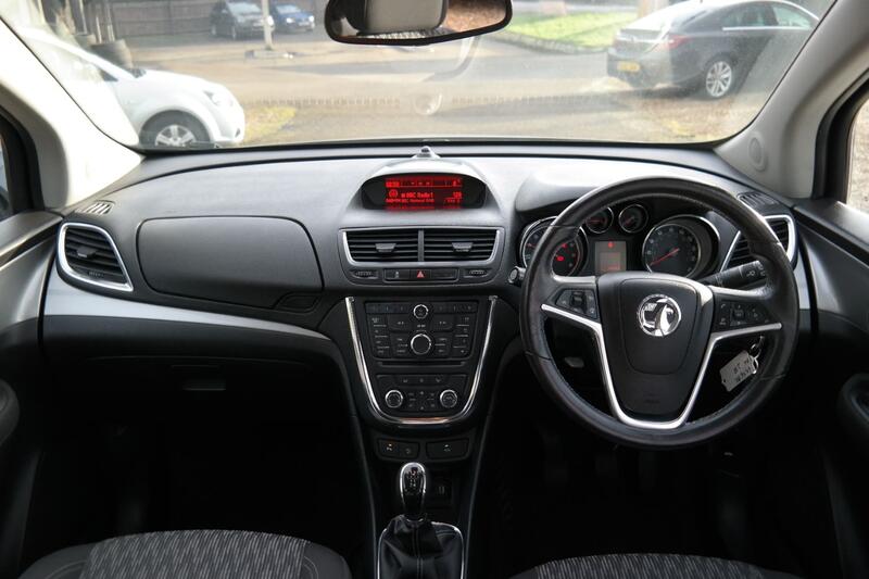 VAUXHALL MOKKA