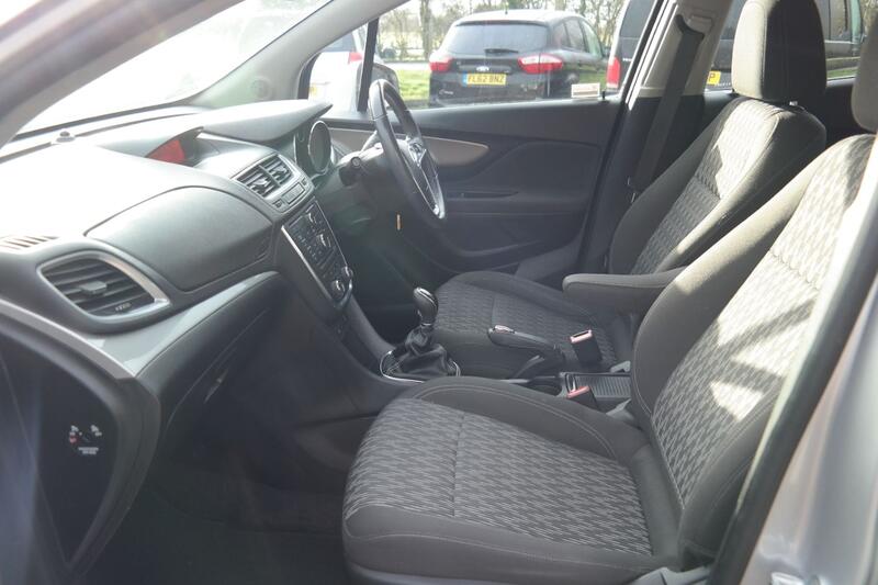 VAUXHALL MOKKA