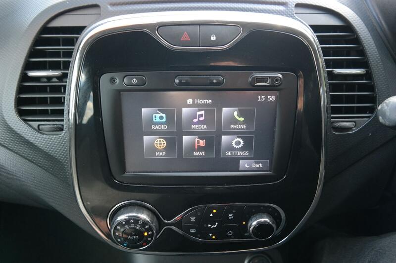 RENAULT CAPTUR