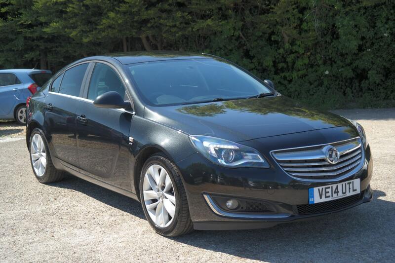 VAUXHALL INSIGNIA