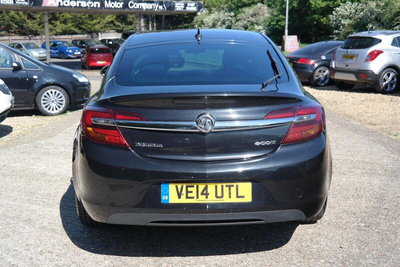 VAUXHALL INSIGNIA