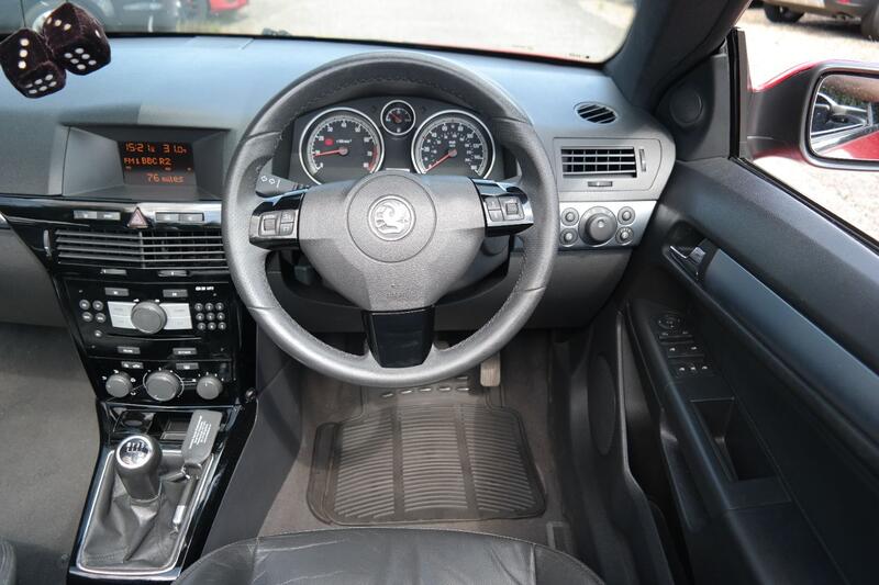 VAUXHALL ASTRA